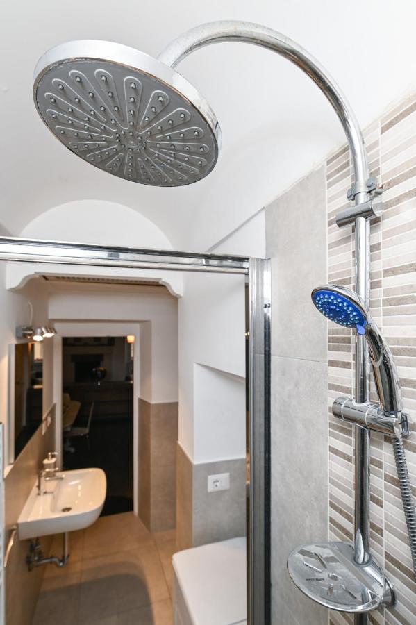 Gorgeous Trastevere Loft On The River Róma Kültér fotó